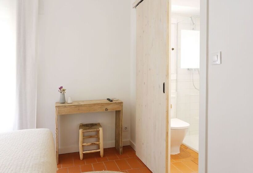 Номер Стандарт, Hostal Ses Negres