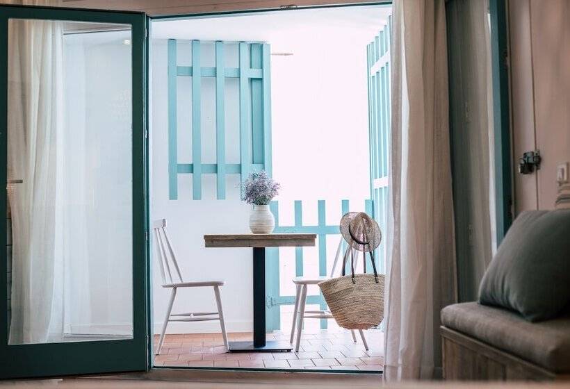 Студия Стандарт, Hostal Ses Negres