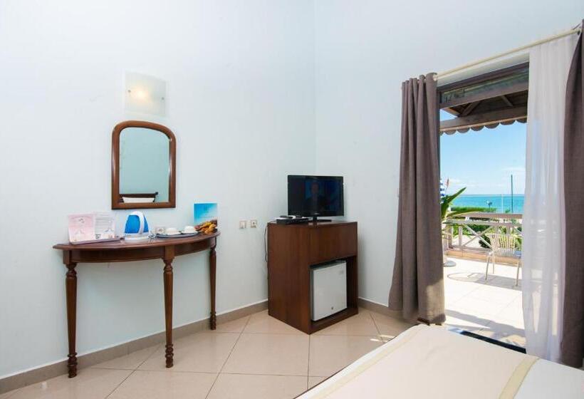 اتاق استاندارد با چشمانداز دریا, La Cigale