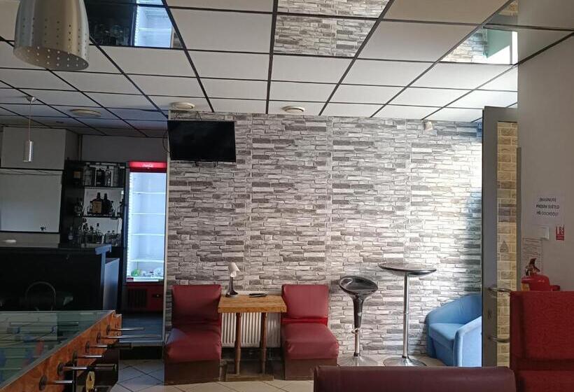 ルームシェアのワンベッド, U Betty   Ostrava Centrum