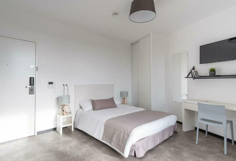 استودیوی استاندارد, Student Factory Bordeaux Armagnac