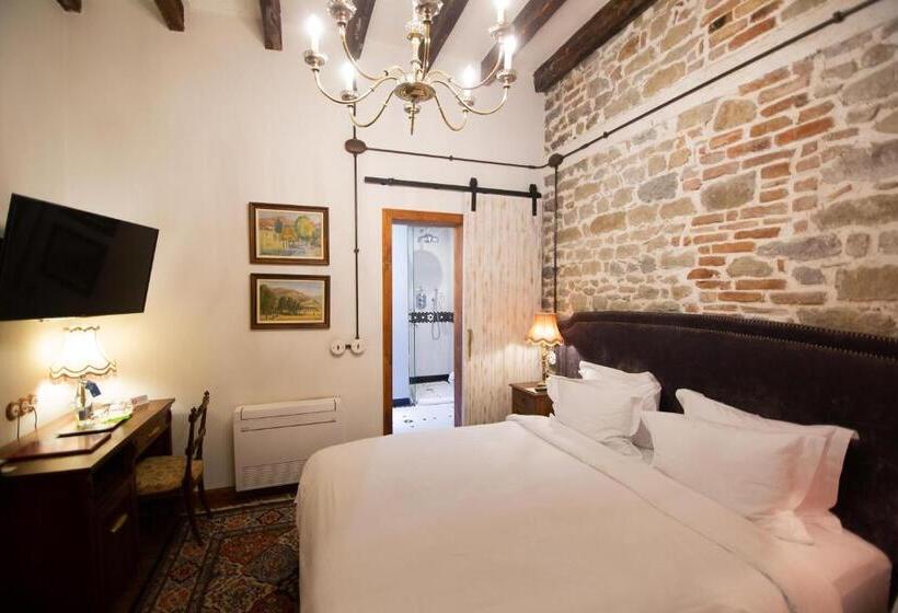 חדר דלוקס, Vila Ebel