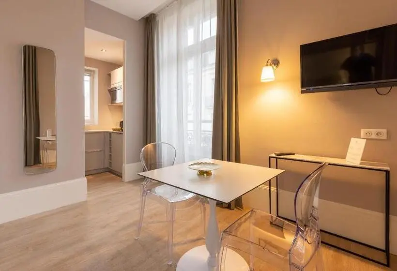 スーペリアスタジオ, La Maison Blanche Apparthôtels De Charme Chic & Cosy à 350m Du Cœur De Ville De Limoges Accès Au
