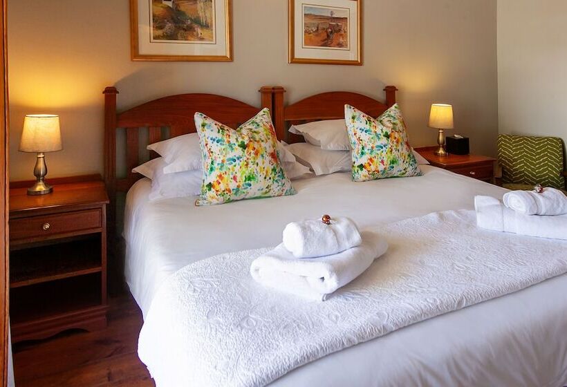 Номер Deluxe, The Habit Guesthouse