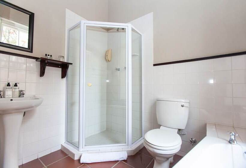 Номер Deluxe, The Habit Guesthouse