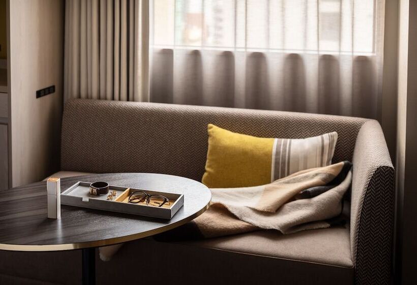 Номер Basic, Mitsui Garden Hotel Fukuoka Gion