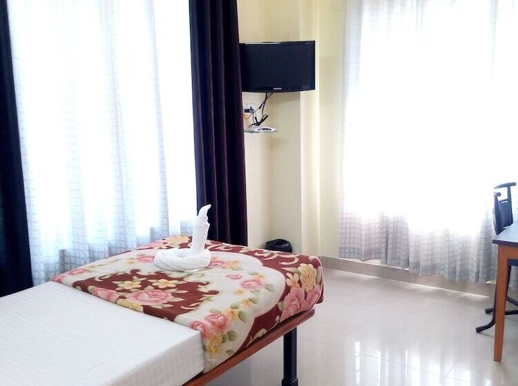 اتاق لوکس یک تخته, Niladrii Galaxy