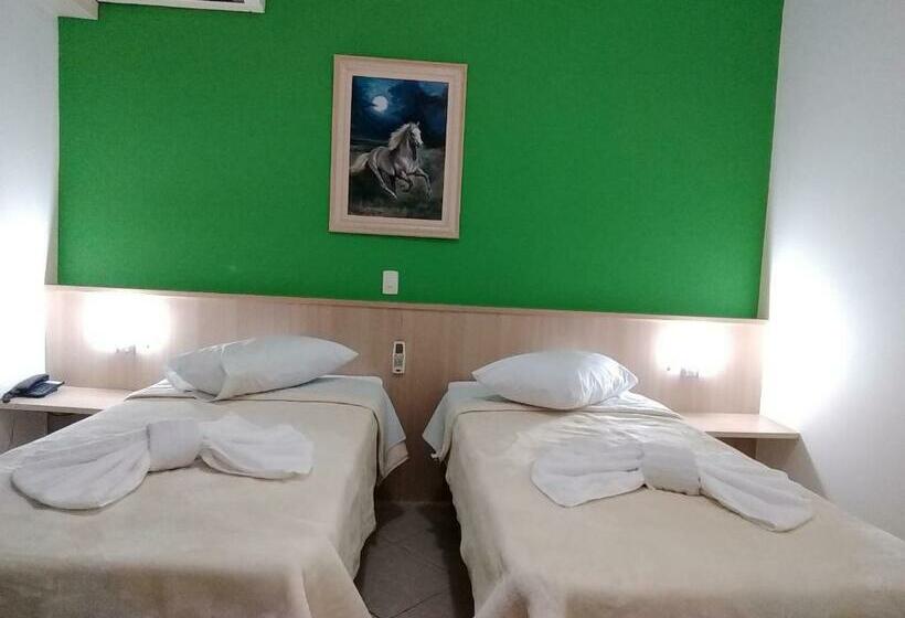 חדר סטנדרט, Sokulski Park