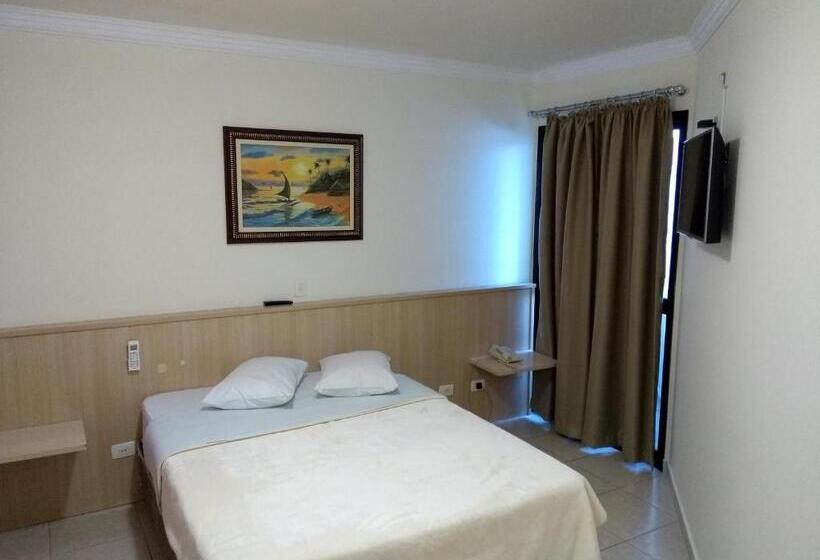 חדר דלוקס, Sokulski Park