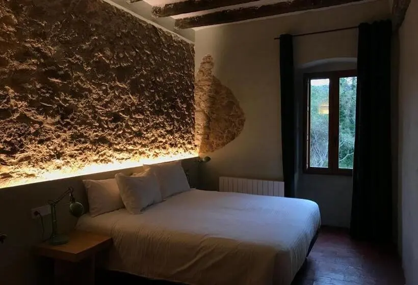 スタンダードルーム, Hostal De Bianya