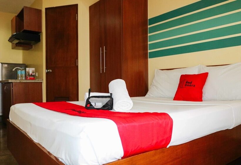Номер Deluxe, Reddoorz @ Mj Cuenco Avenue Cebu