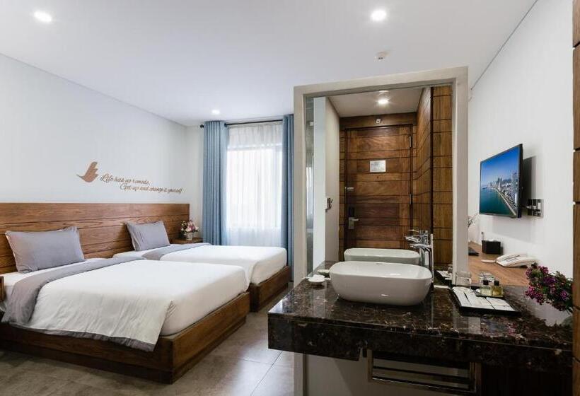 اتاق استاندارد با چشمانداز شهر, Joy Trip Hotel & Spa Nha Trang