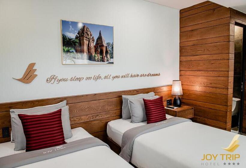 اتاق استاندارد با چشمانداز شهر, Joy Trip Hotel & Spa Nha Trang