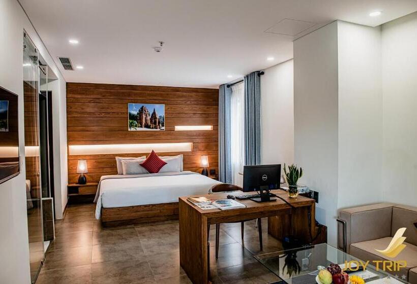 سوییت خانوادگی, Joy Trip Hotel & Spa Nha Trang