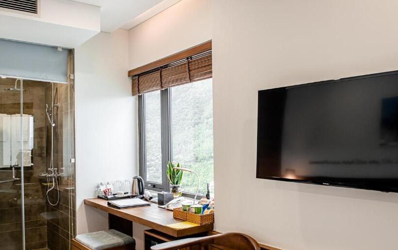 اتاق استاندارد با چشم‌انداز شهر, Joy Trip Hotel & Spa Nha Trang