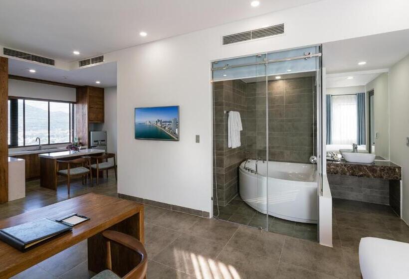 سوییت خانوادگی, Joy Trip Hotel & Spa Nha Trang