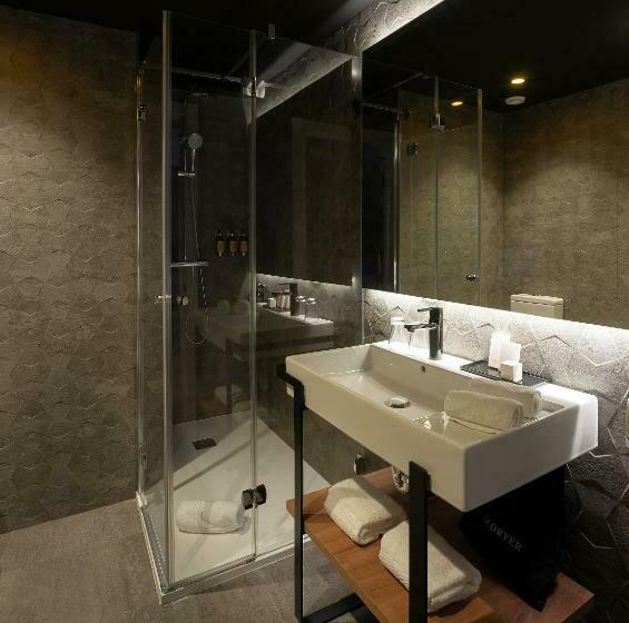 اتاق استاندارد با چشمانداز رودخانه, Tayko Bilbao