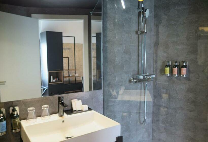 Habitación Estándar Individual Vista Río, Tayko Bilbao
