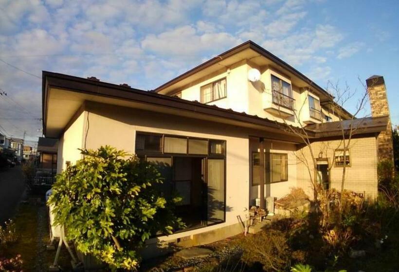 Семейный Номер, Anbeeena