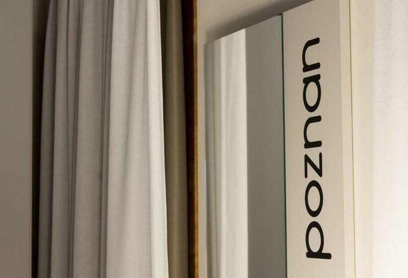 スタンダードルーム, Crystal Luxury House