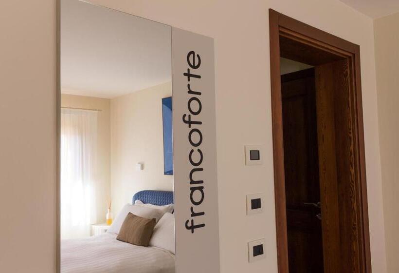 デラックスジュニアスイート, Crystal Luxury House