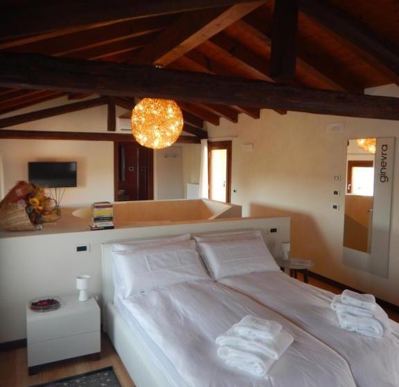 テラス付スイート, Crystal Luxury House