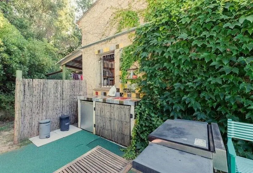 اتاق راحتی سه تخته, Villa Fontane Provence
