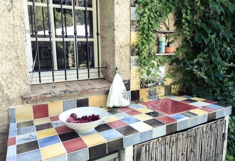 اتاق راحتی سه تخته, Villa Fontane Provence