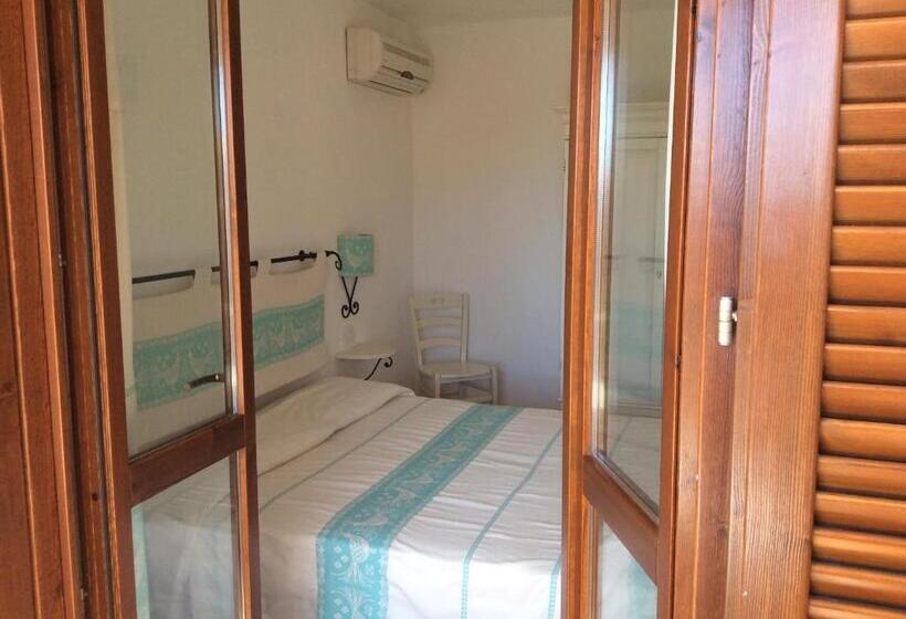 דירת שני חדרים, Sardinia Beach Apartments