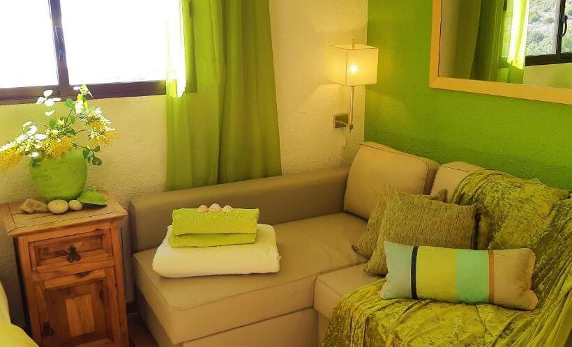 Номер Стандарт Вид на Сад, Ashram Villa Sunshine