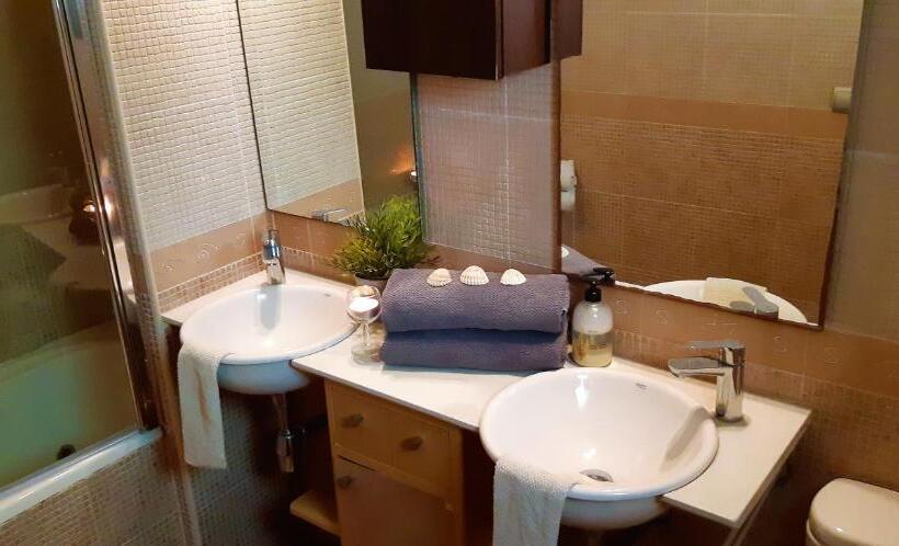 Номер Стандарт Вид на Сад, Ashram Villa Sunshine