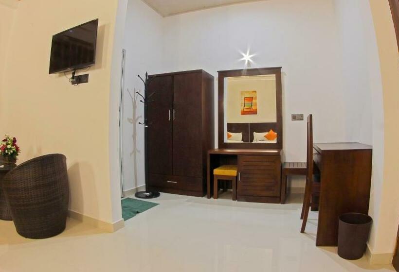 デラックスルーム, Grand Detagamuwa