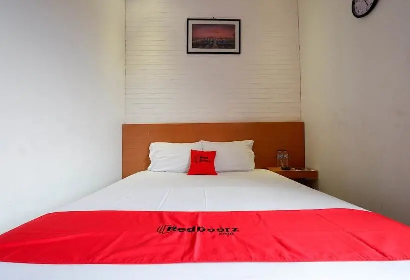 エコノミールーム, Reddoorz Near Universitas Diponegoro 2