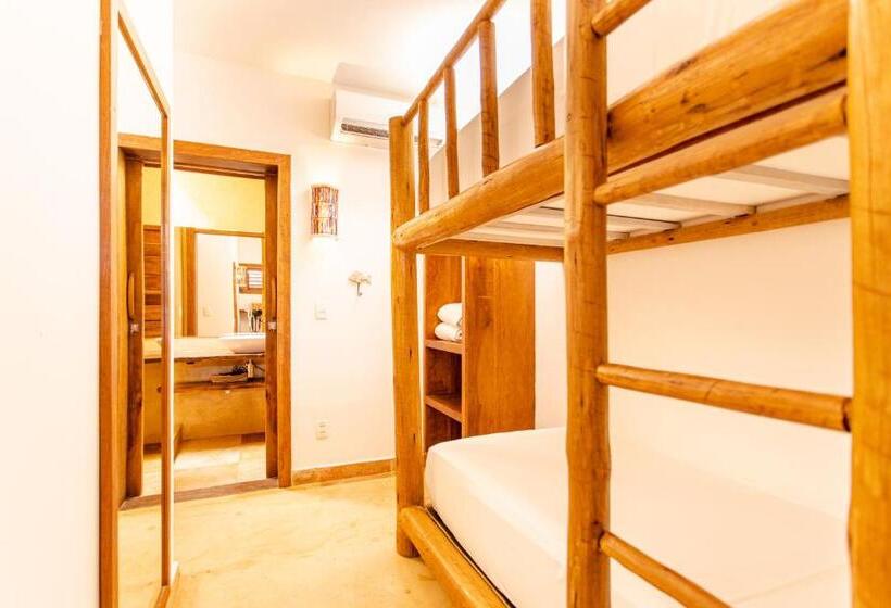 اتاق سوپریور خانوادگی, Villamag