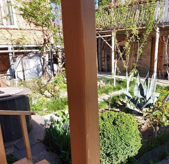 منزل غرفة نوم واحدة, Old City