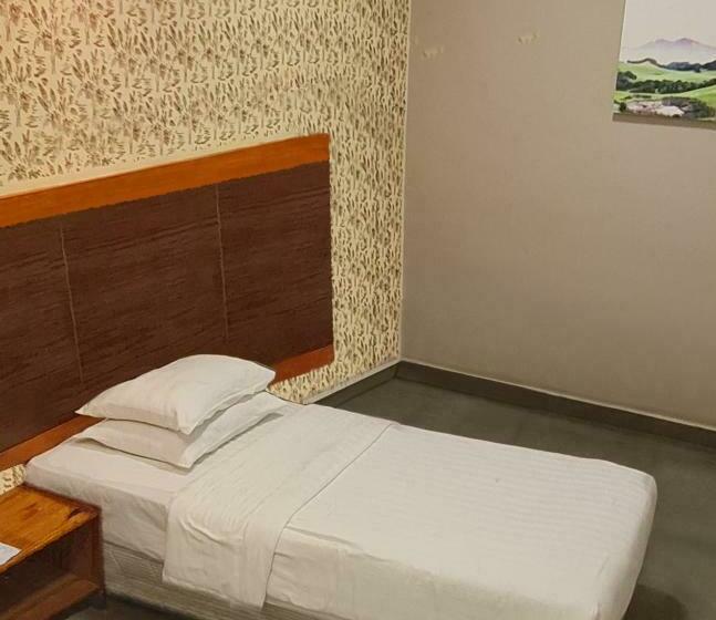 Quarto Estandar Individual, Bestari