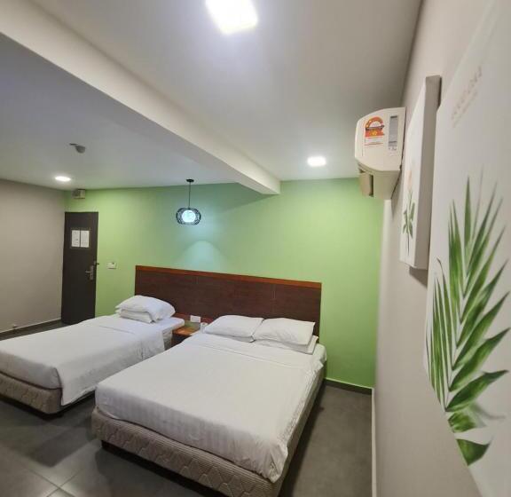 Quarto Triplo Deluxe, Bestari