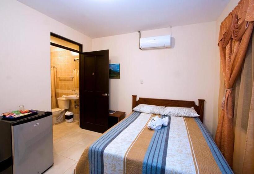 Номер Стандарт, El Cerro