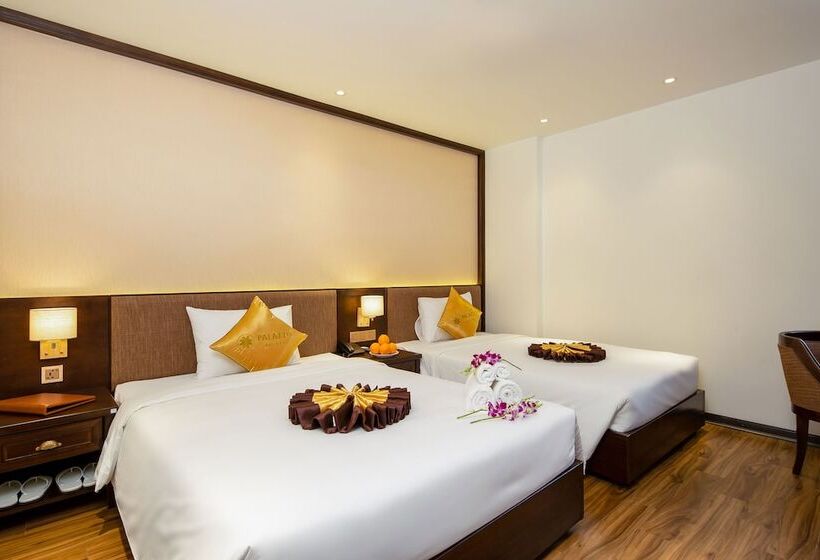 اتاق لوکس سه تخته, Palazzo Da Nang Beach