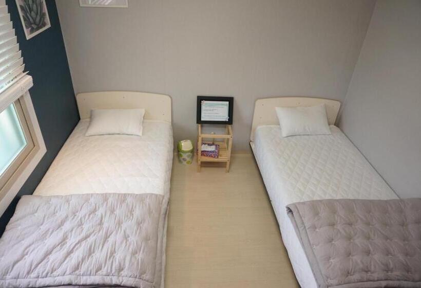 スタンダードルーム, Airport Guesthouse