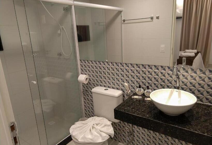 标准间, Jucazinho