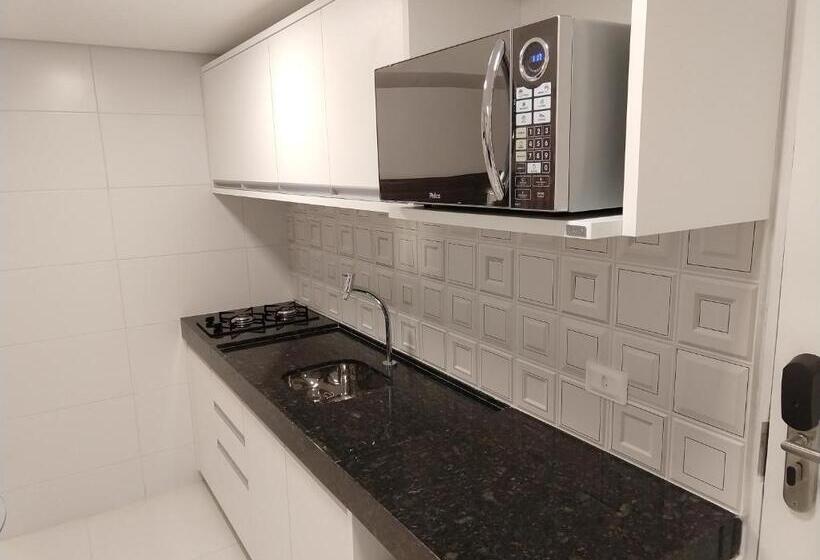 带大床的豪华间, Jucazinho