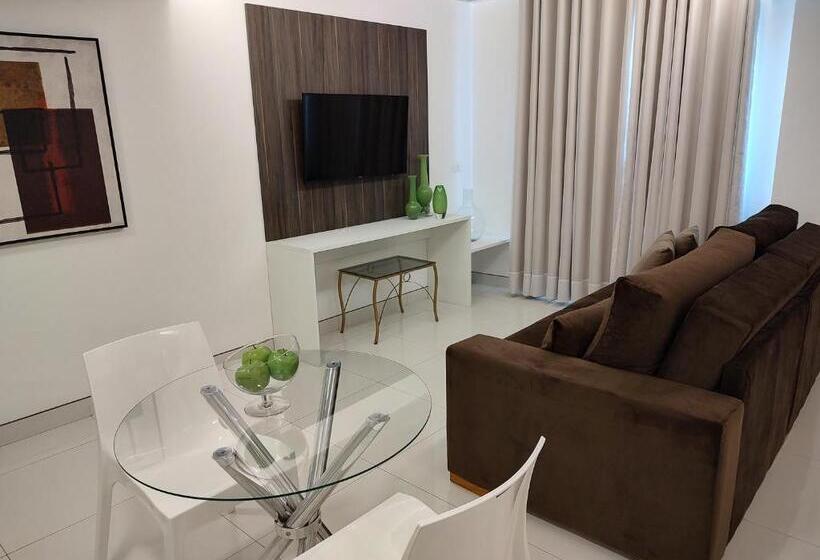 带大床的豪华间, Jucazinho