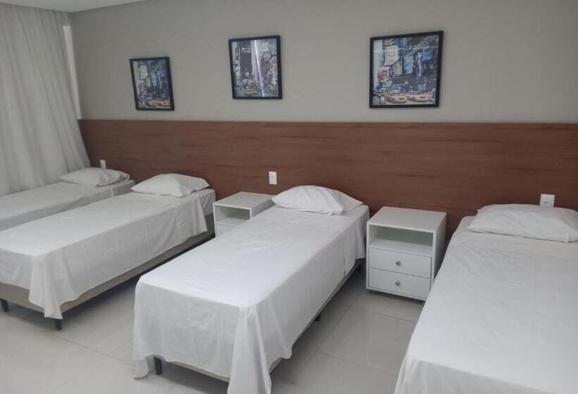 四人高级间, Jucazinho