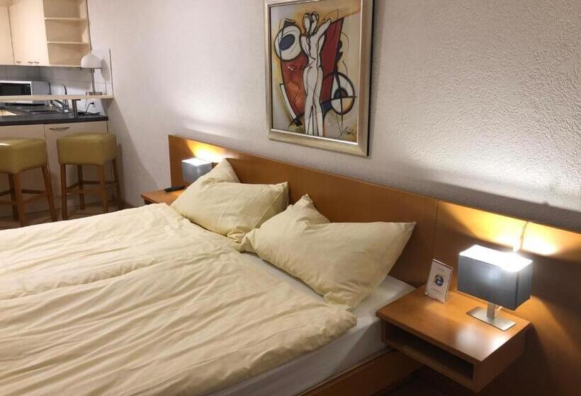 1 Sovrums Lägenhet med Balkong, Sass Apart