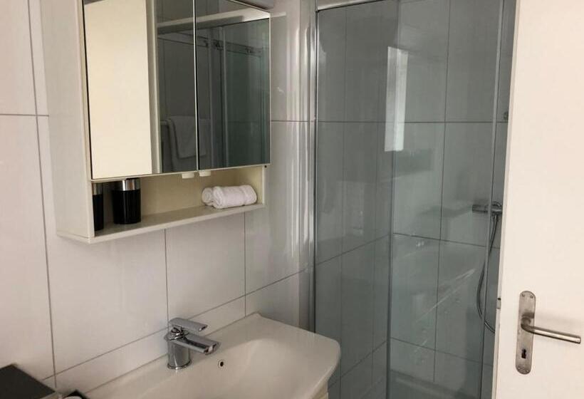 1 Sovrums Lägenhet med Balkong, Sass Apart