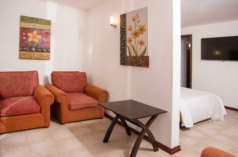 استودیوی استاندارد, Talamba Blue