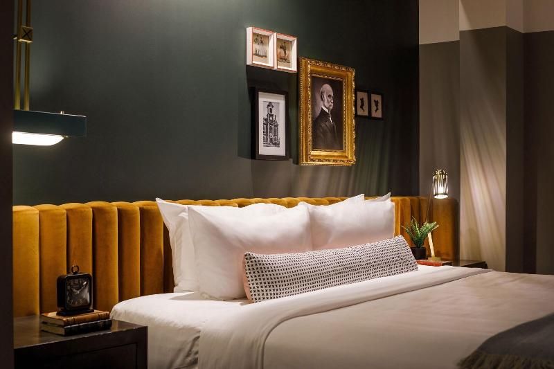 キングサイズベッドのデラックスルーム, Cyrus Hotel, Topeka, A Tribute Portfolio