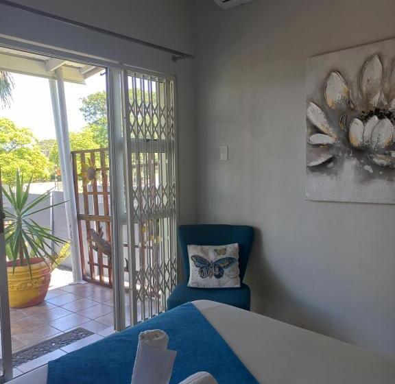 スタンダードルーム, Dreamers Guesthouse   No Loadshedding