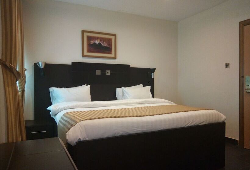 اتاق لوکس, Eden Crest Hotel & Resort